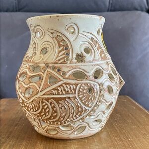 Earth n’ Vessel Pottery Studio Handcrafted Beige Ceramic Carved Vase - Home Art